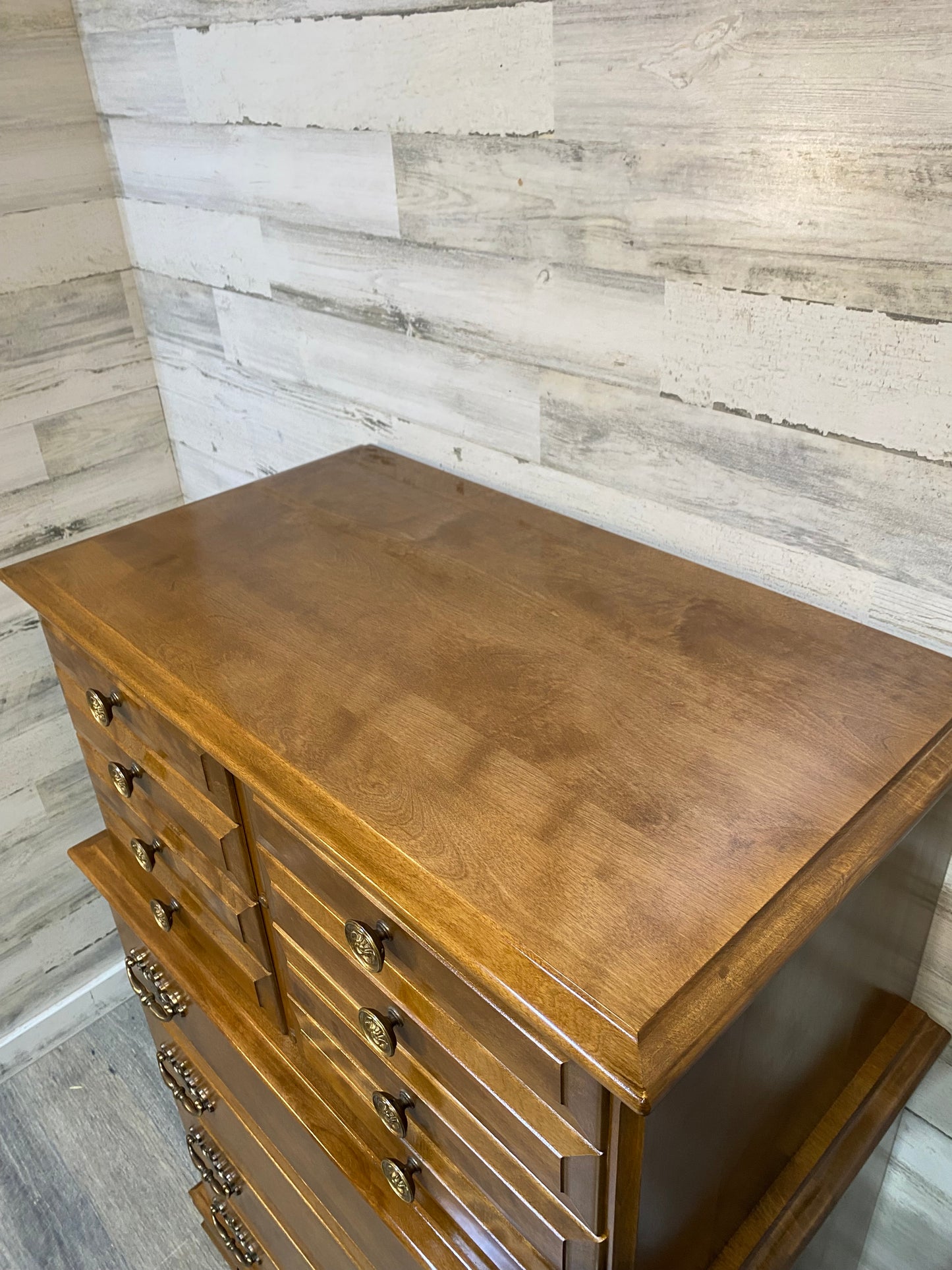 Vintage Meredith 3pc Dresser Set