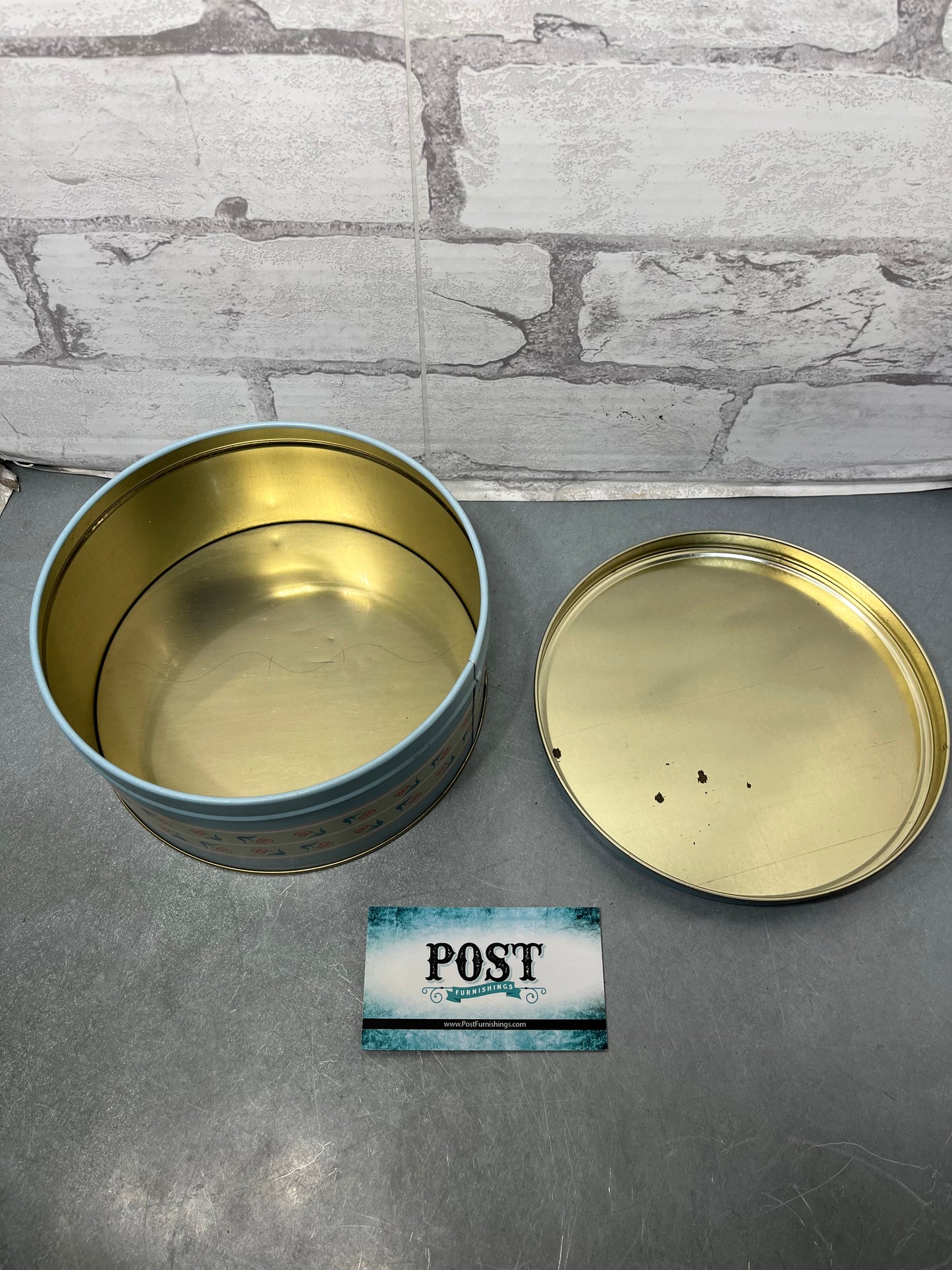 Giordano Tin “The Wicker Carriage” H3847