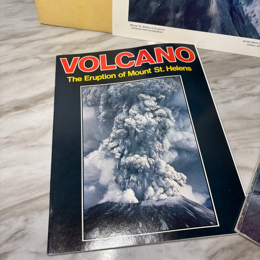 Vintage Lot Of Mount St. Helens Memorabilia