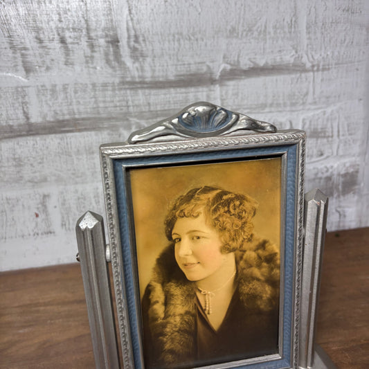 Antique Wooden Swivel Pedestal Frame