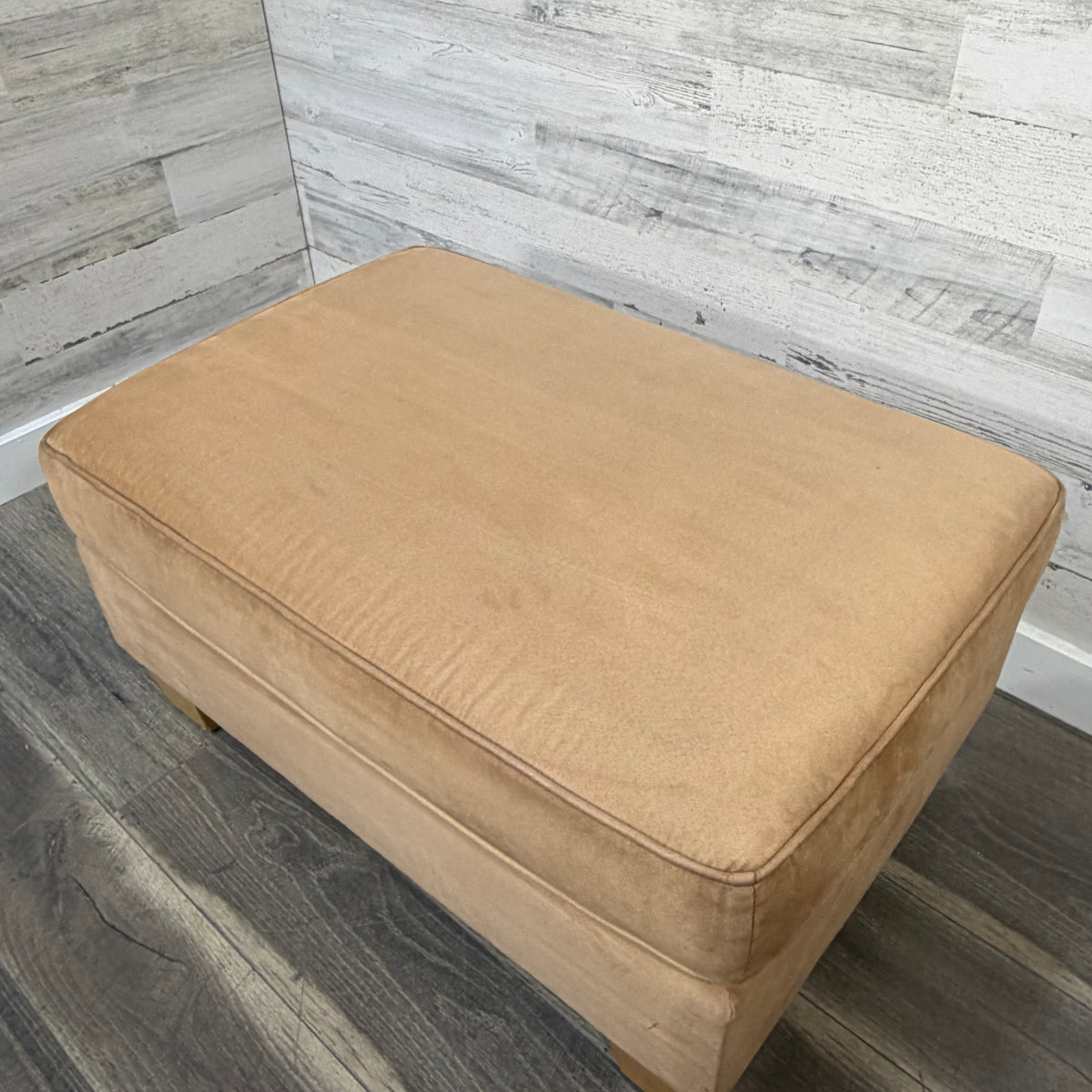 Kepler Chair & Ottoman Set