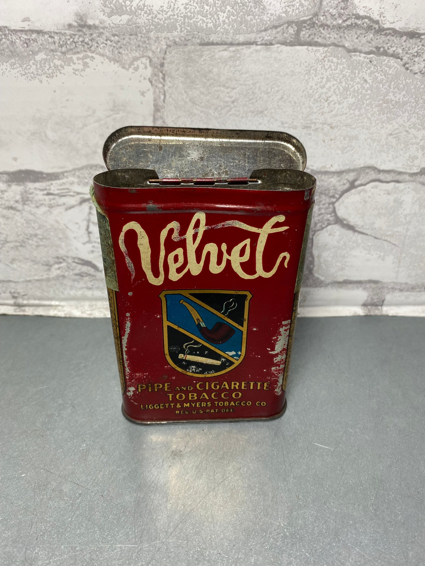 Vintage Velvet Tobacco Tin