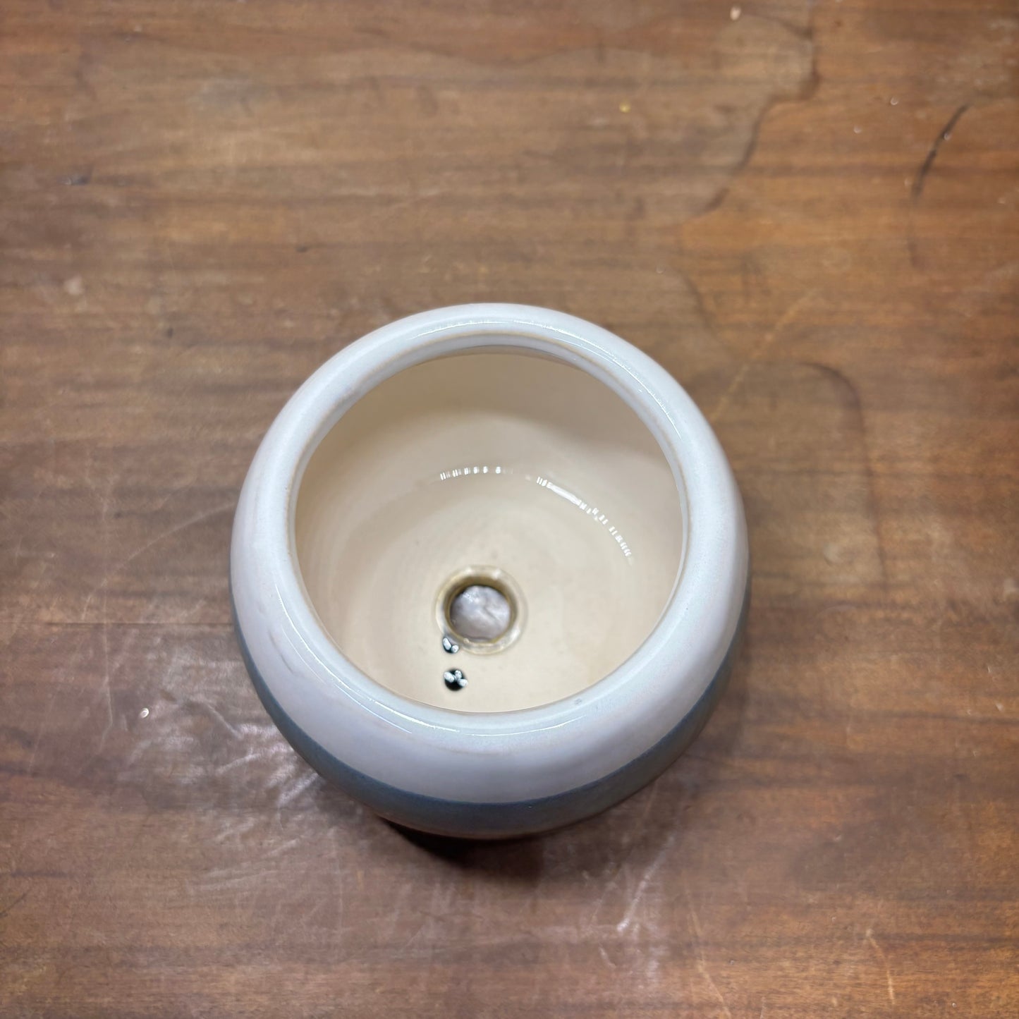 Small Circular Planter Pot