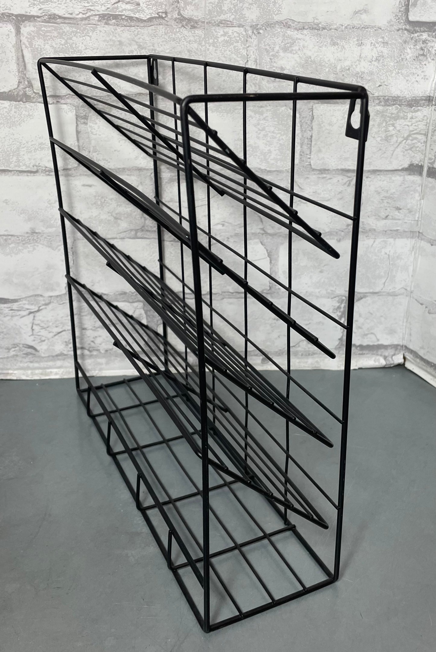 Black Mail Organizer Metal