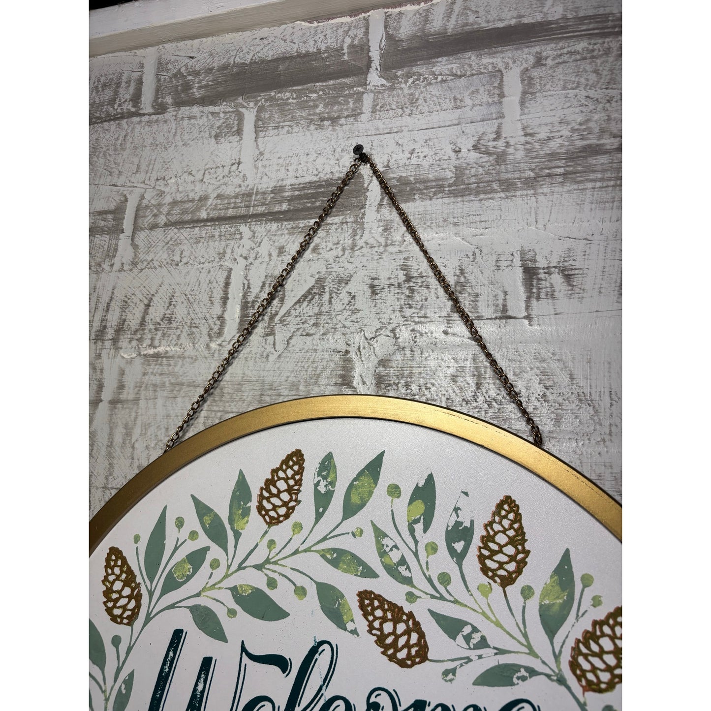 “Welcome Fall” Gold Circular Sign