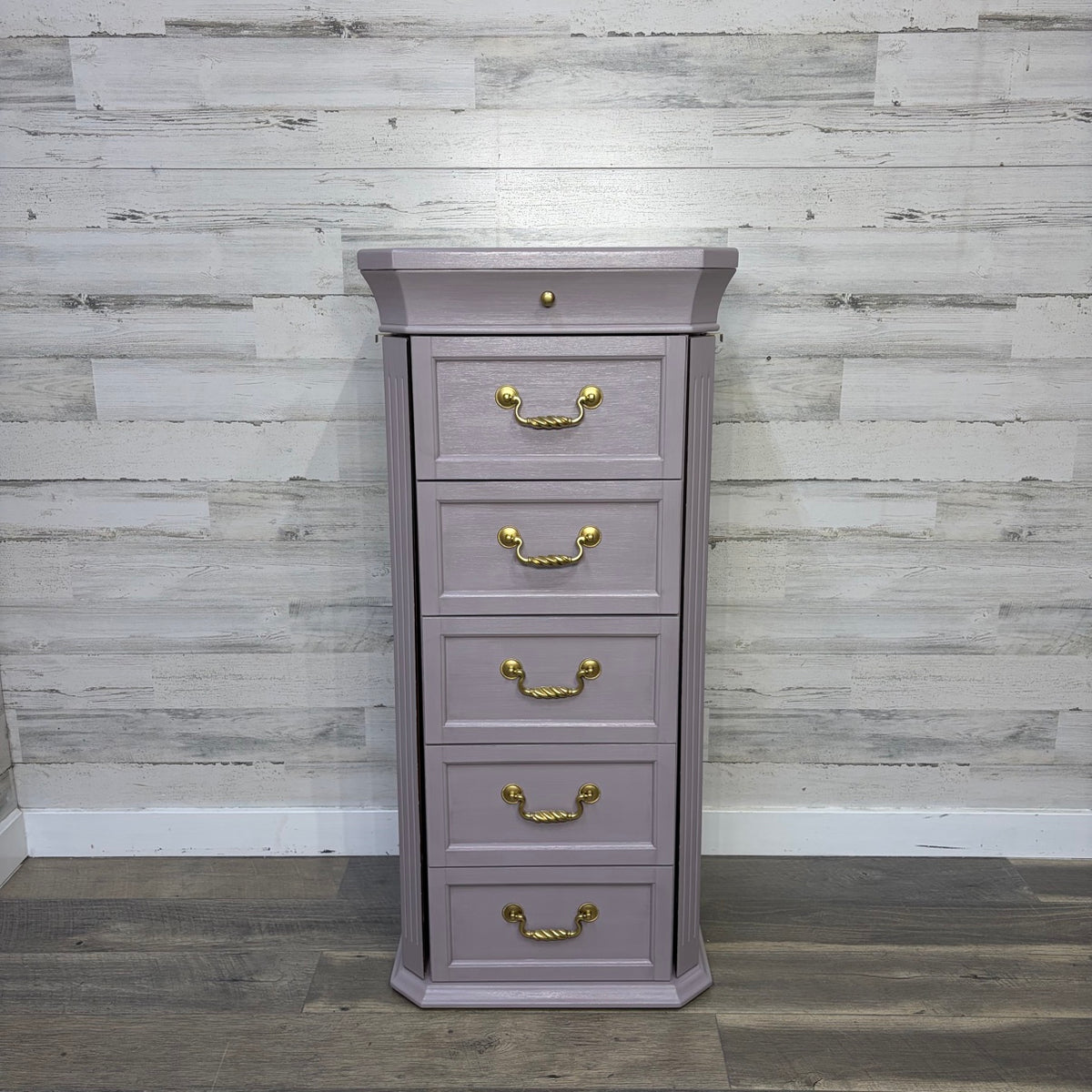 Refinished jewelry cabinet lavender — photo 1