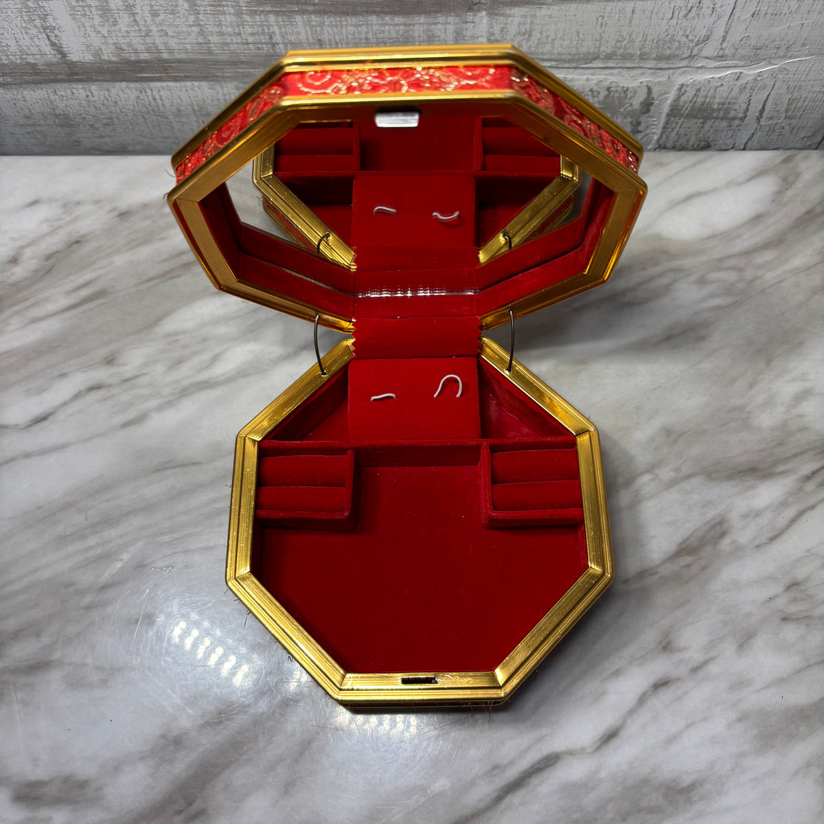 Vintage Octagon Red Velvet Music Jewelry Box