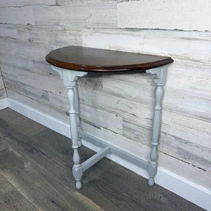 Small Entryway Table / Plant Stand