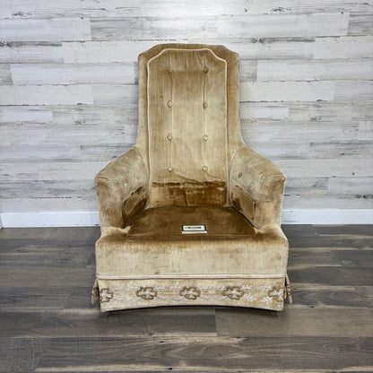 Chair front with Broyhill tag