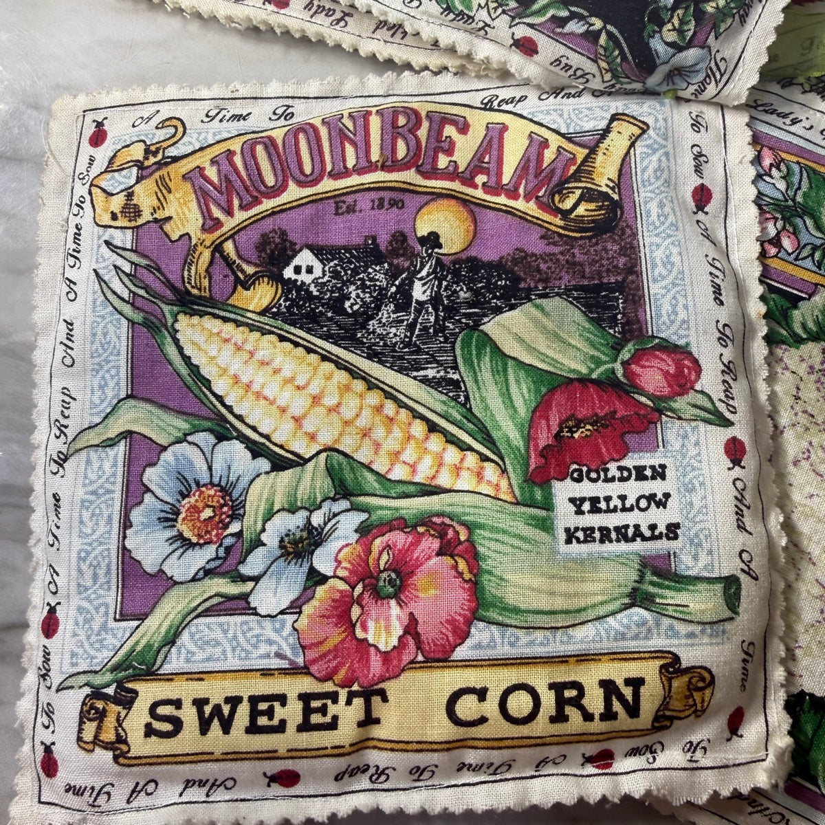 Moonbeam sweet corn print pot holder