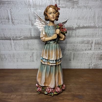 Decorative Angel Figurine W/ Bouquet Of Roses