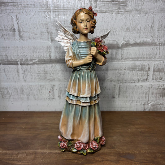 Decorative Angel Figurine W/ Bouquet Of Roses