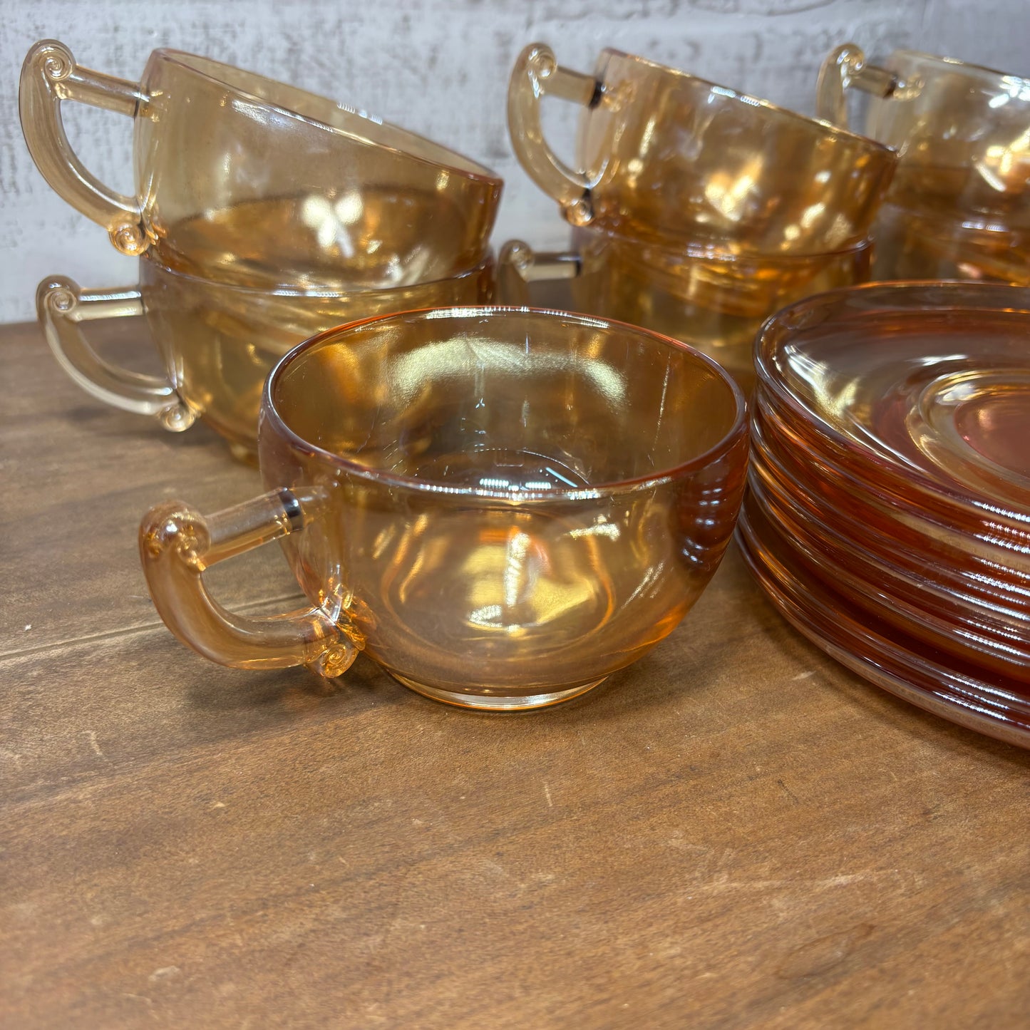 Vintage Jeanette Glass Marigold Iridescent Carnival Glass Teacups And Saucers Set