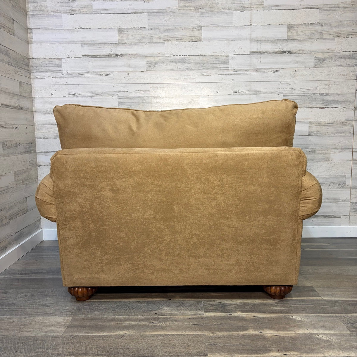 Flexsteel Preston chair and a half with ottoman
