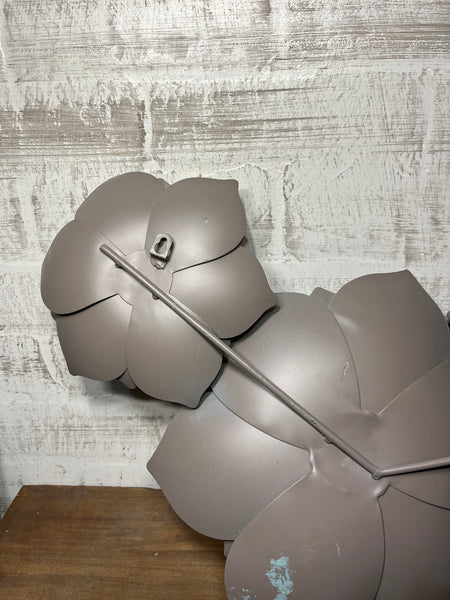 Indoor Outdoor Metal Flower Decor