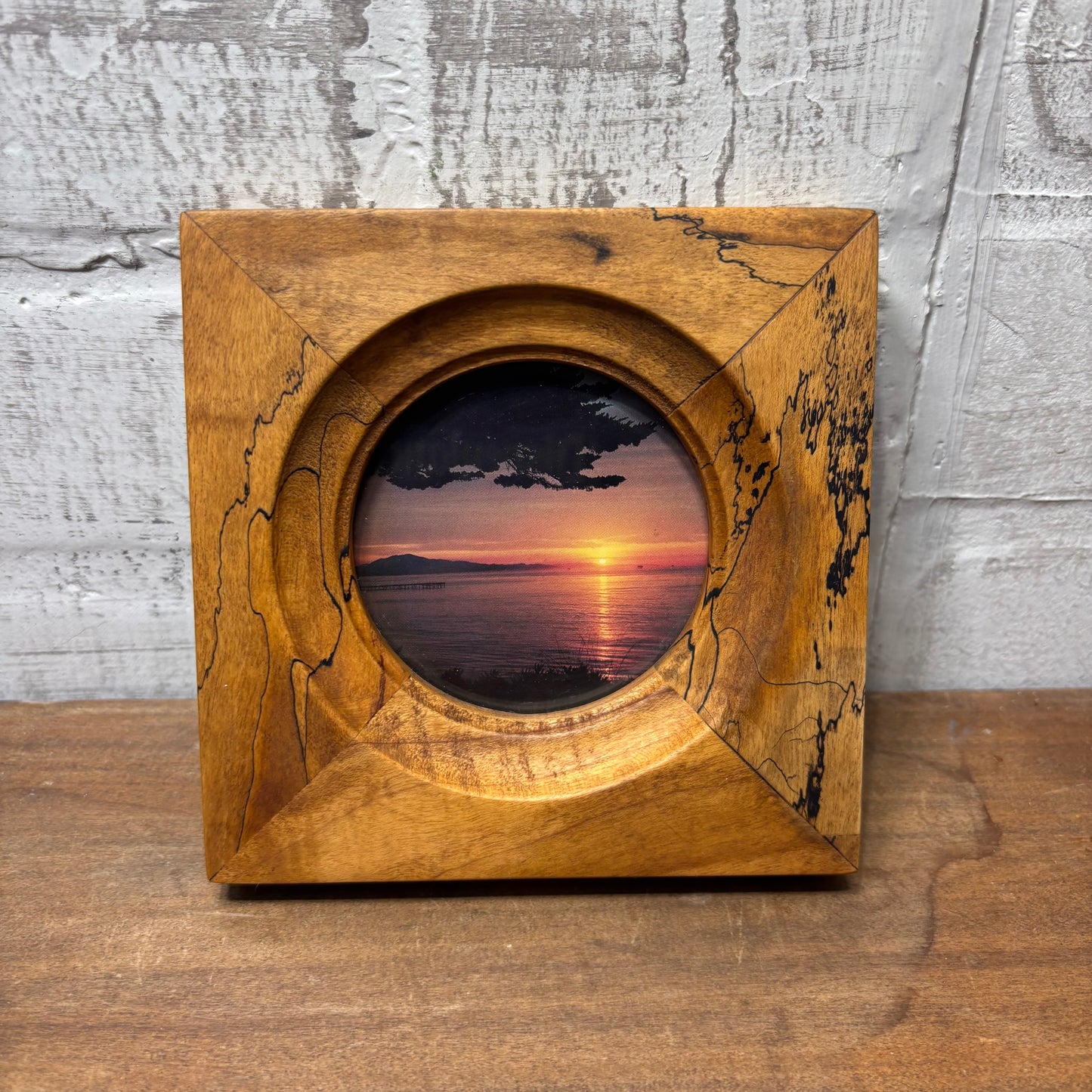 Rustic Vintage Wooden Circular Frame Picture Frame