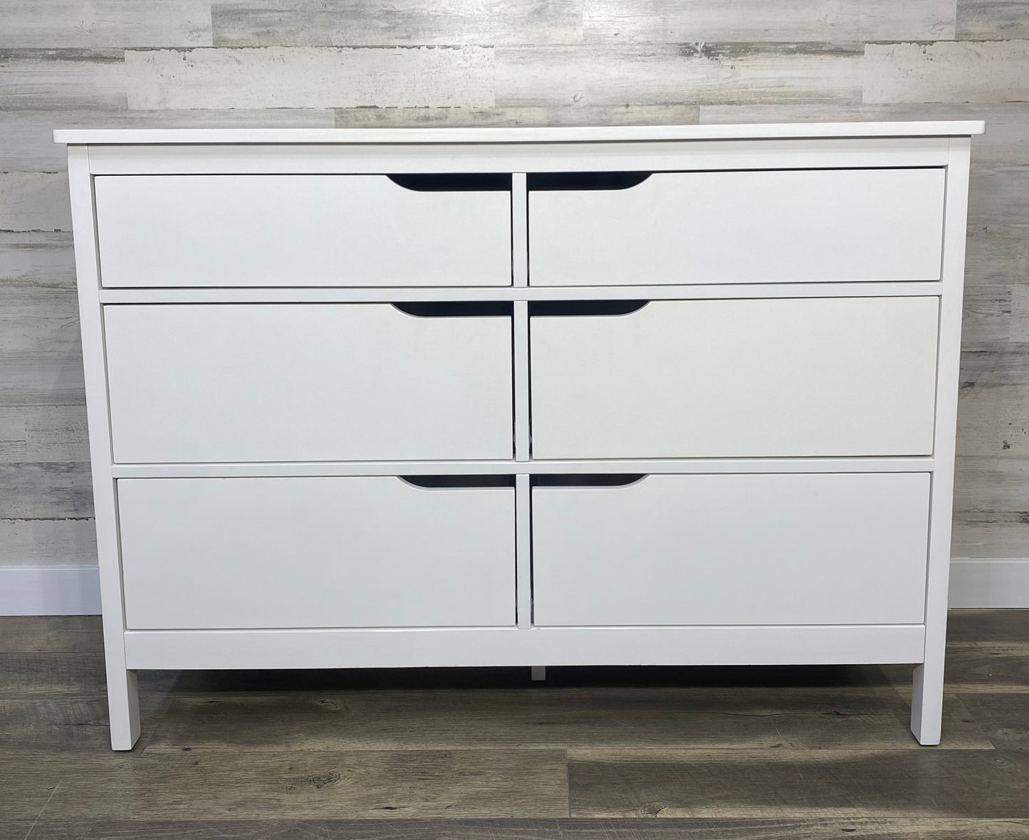 Modern White 6 Drawer Dresser