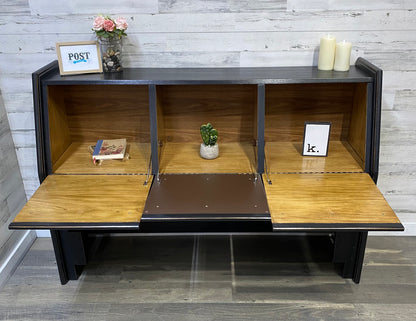 Queen Sz Storage Headboard