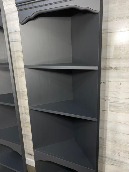 Set Of 2 Corner Bookshelves