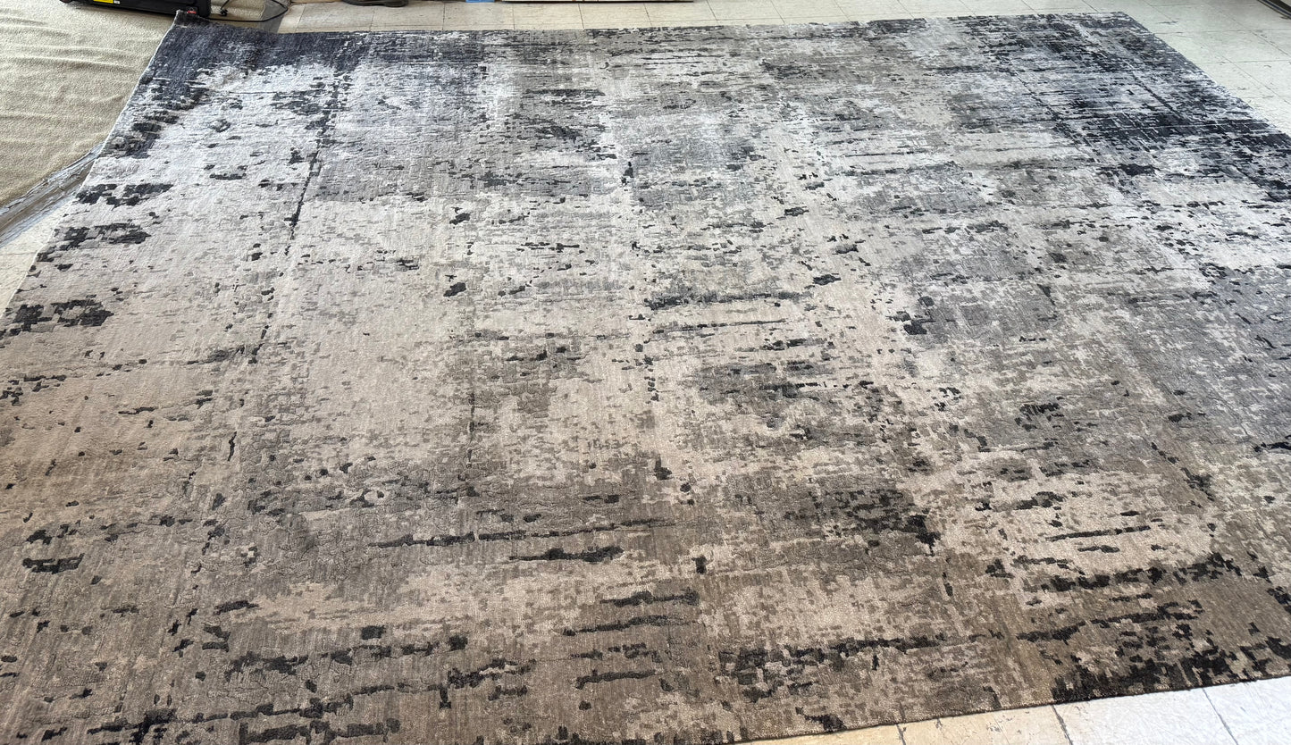 Restoration Hardware 10x14 Area Rug