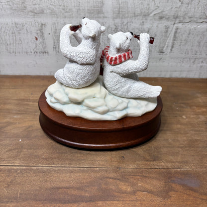 1994 Coca Cola Polar Bears Heritage Collection Music Box