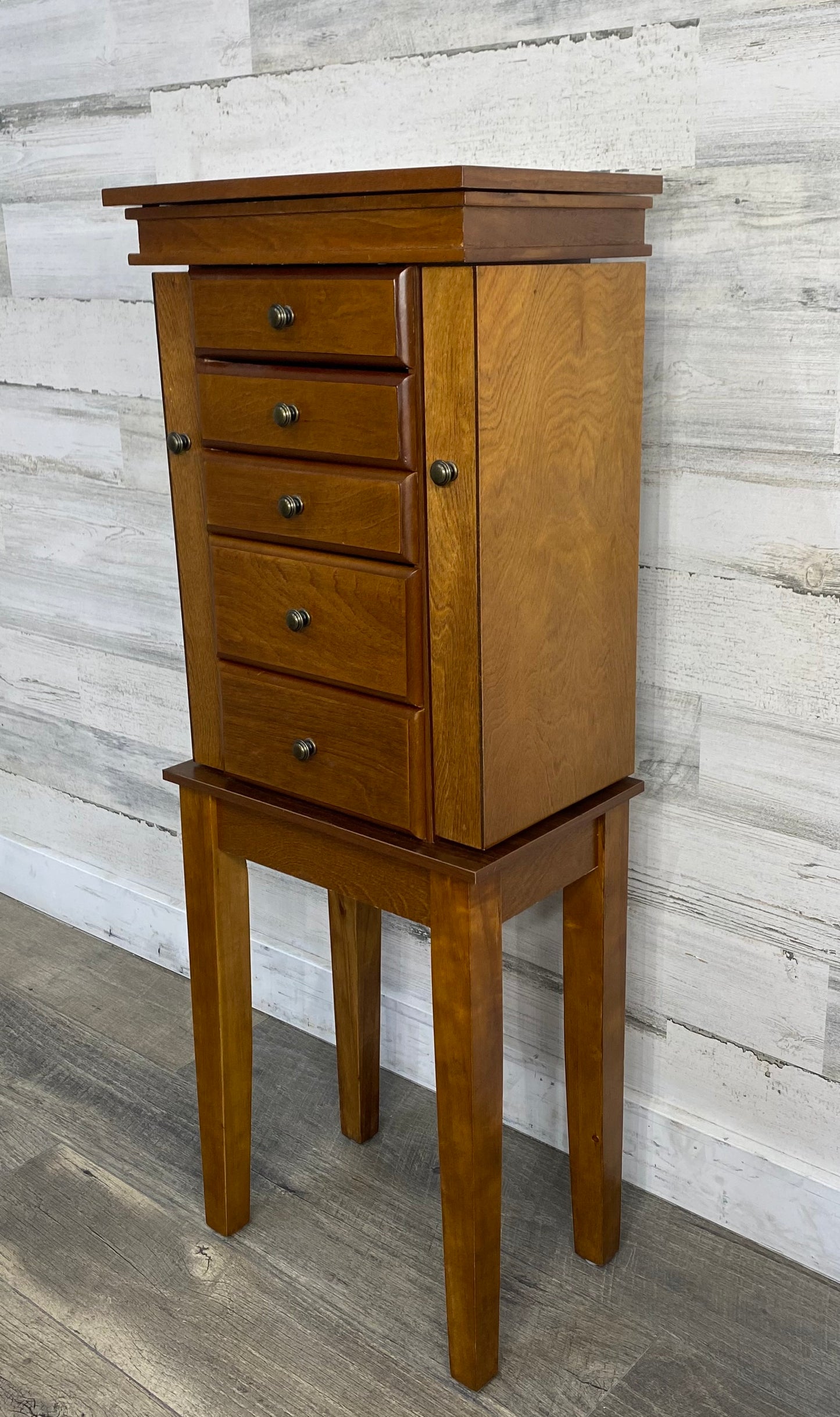 Standing Jewelry Box Dresser