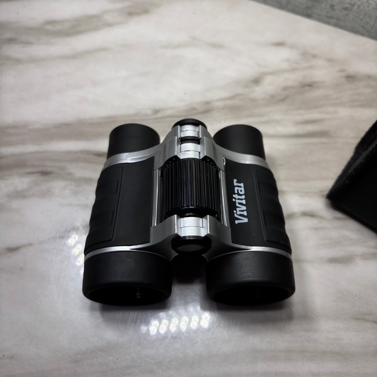 Vivitar 4x30 CS-430 Classic Binoculars W/ Case