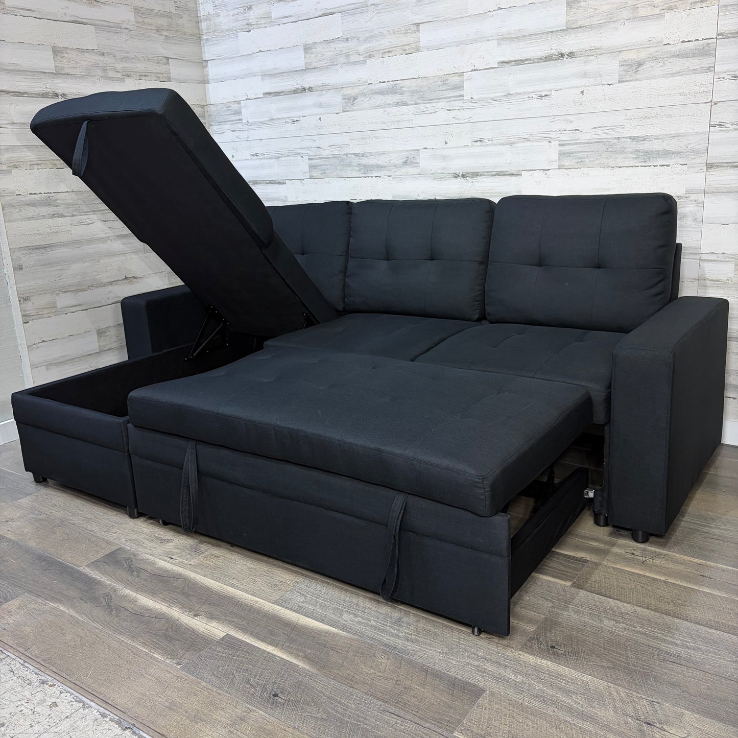 Reversible Sectional Pull Out Sleeper Couch