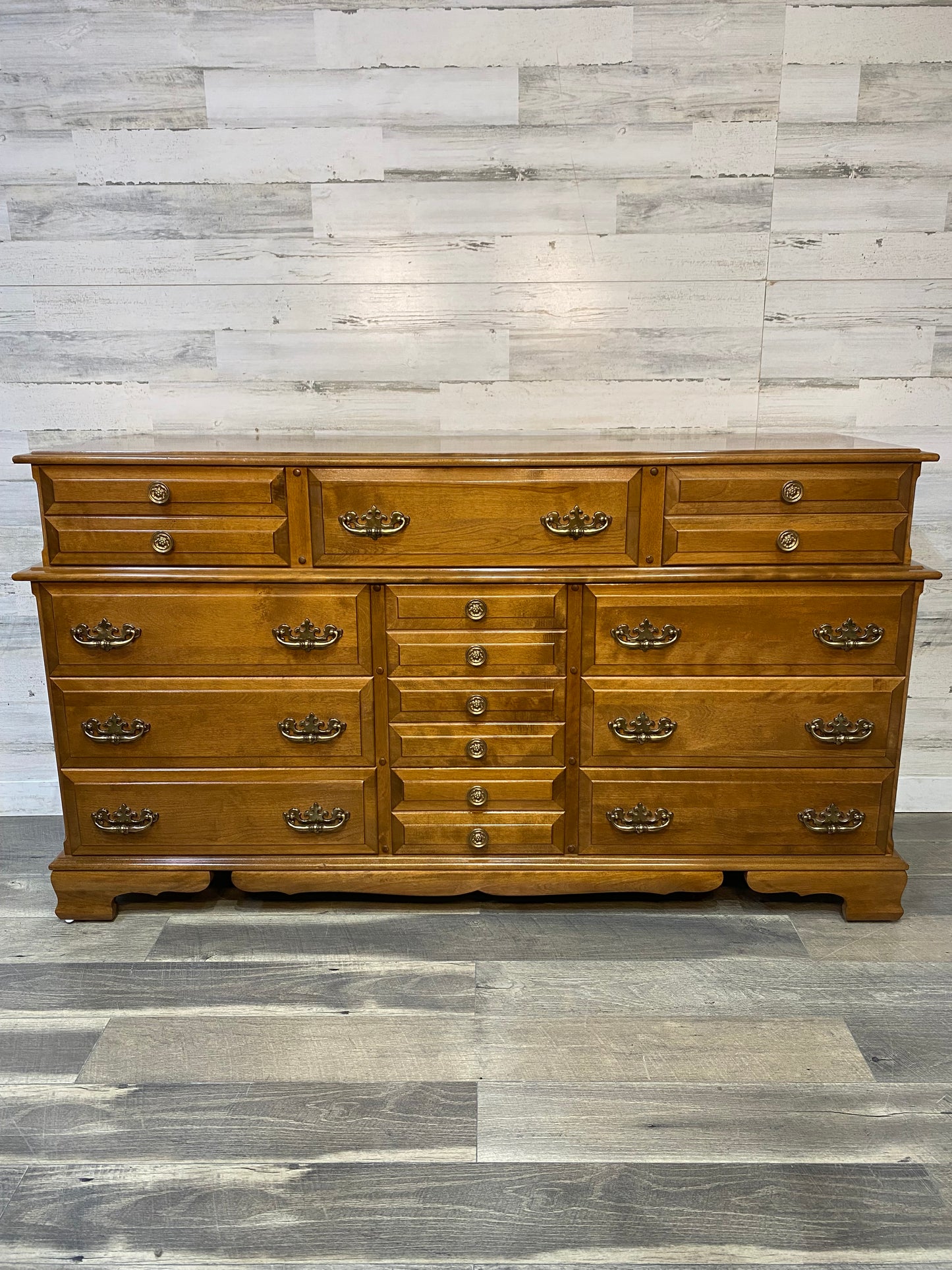 Vintage Meredith 3pc Dresser Set