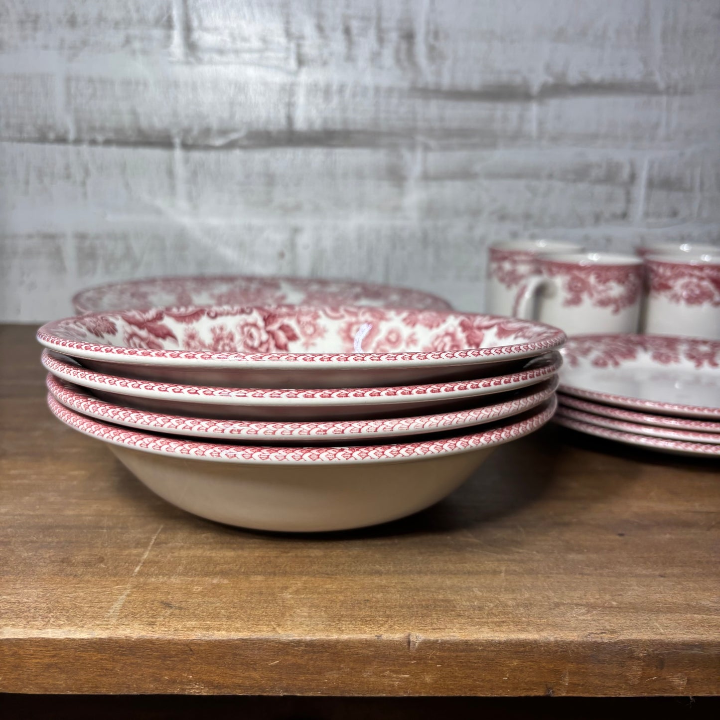 Spode Delamere Cranberry Dish Set Of 16