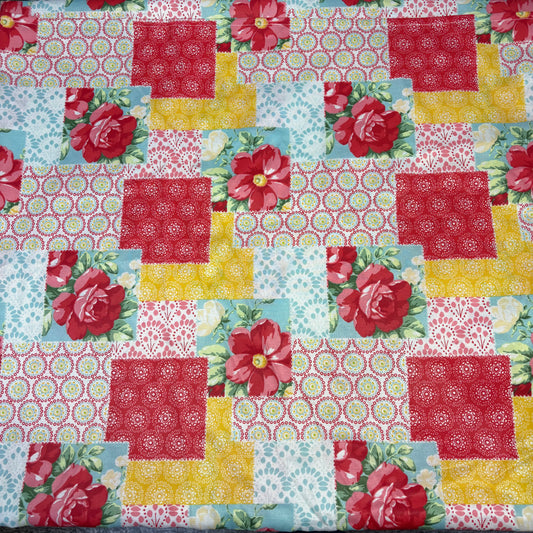 Pioneer Women Patchwork Floral Table Cloth
