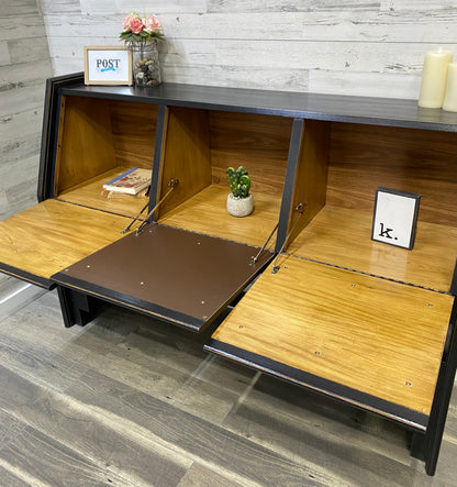 Queen Sz Storage Headboard