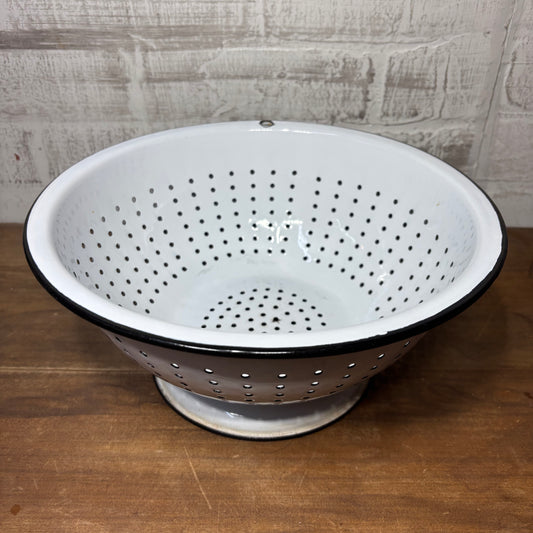 Vintage Enameled Colander/ Strainer