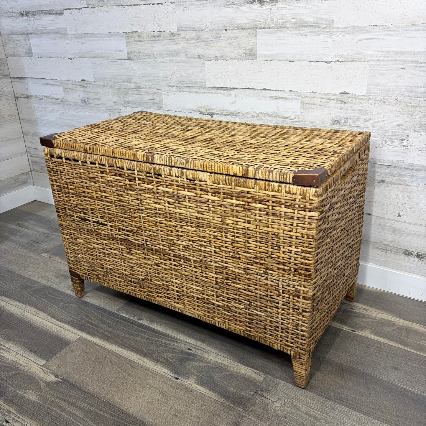 Large Wicker Chest Trunk