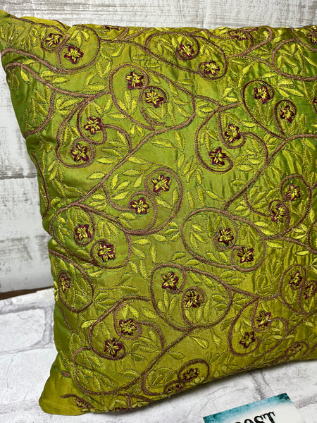 Sparkly Leaf Silk Green Throw Pillow