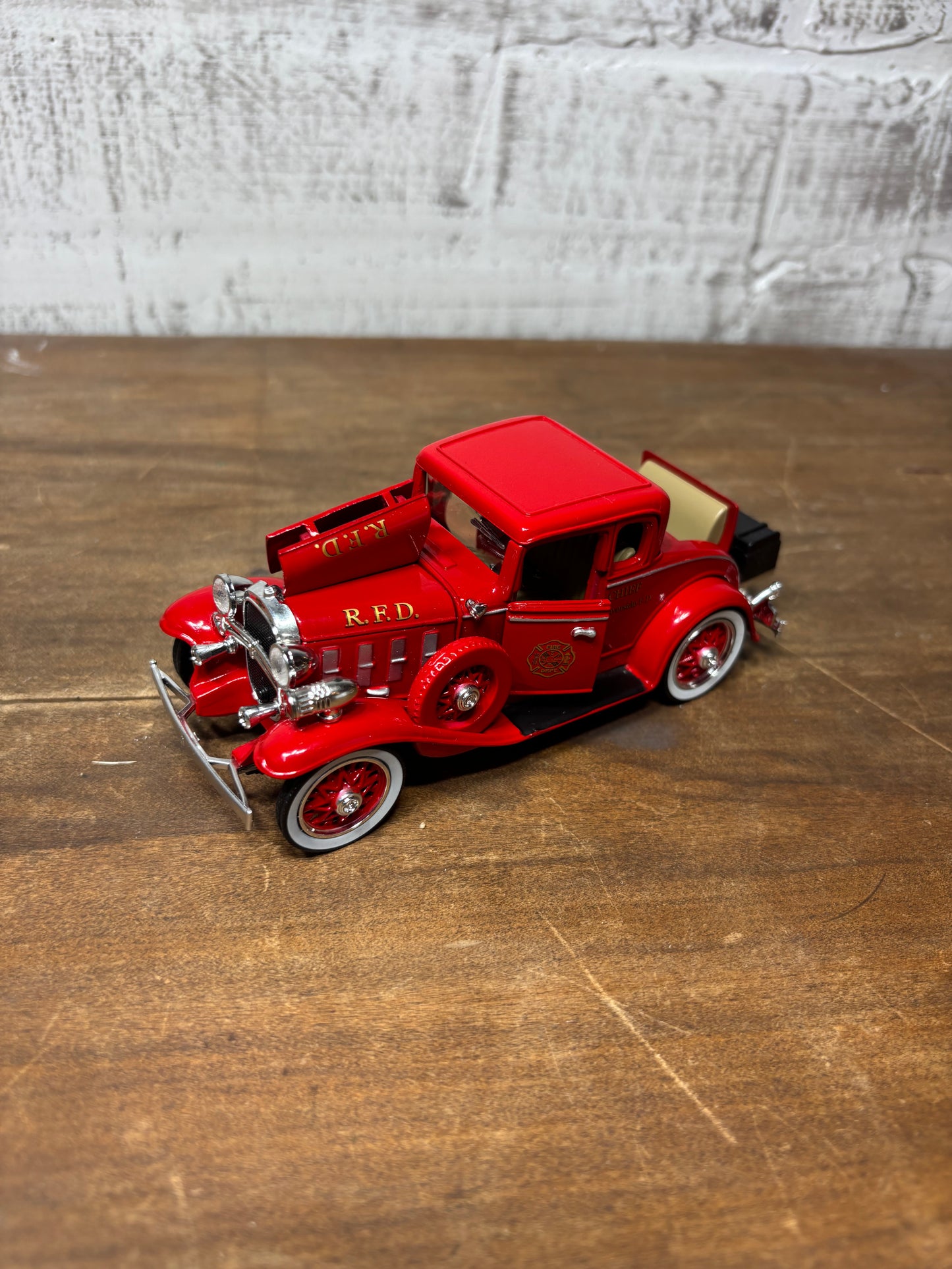 1932 Chevy Roadster Fire Chief Model Car