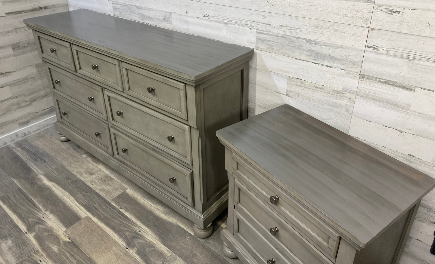 Rustic Gray Dresser & Nightstand Set