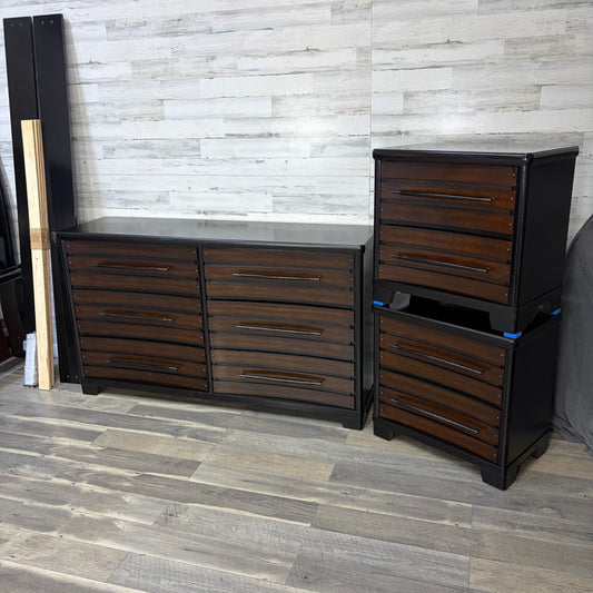 4pc Queen Bedroom Set