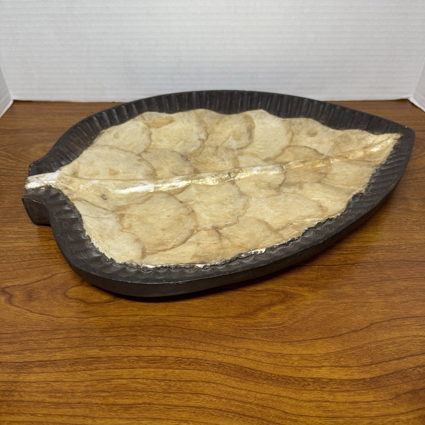 Carved Wood Leaf Shape Bowl Party Serving Decor W/ Shell Accent