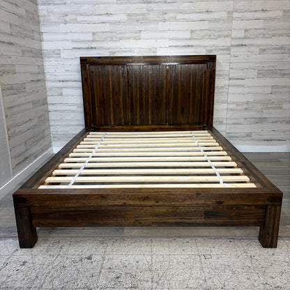 Rustic Wood Queen Bedframe