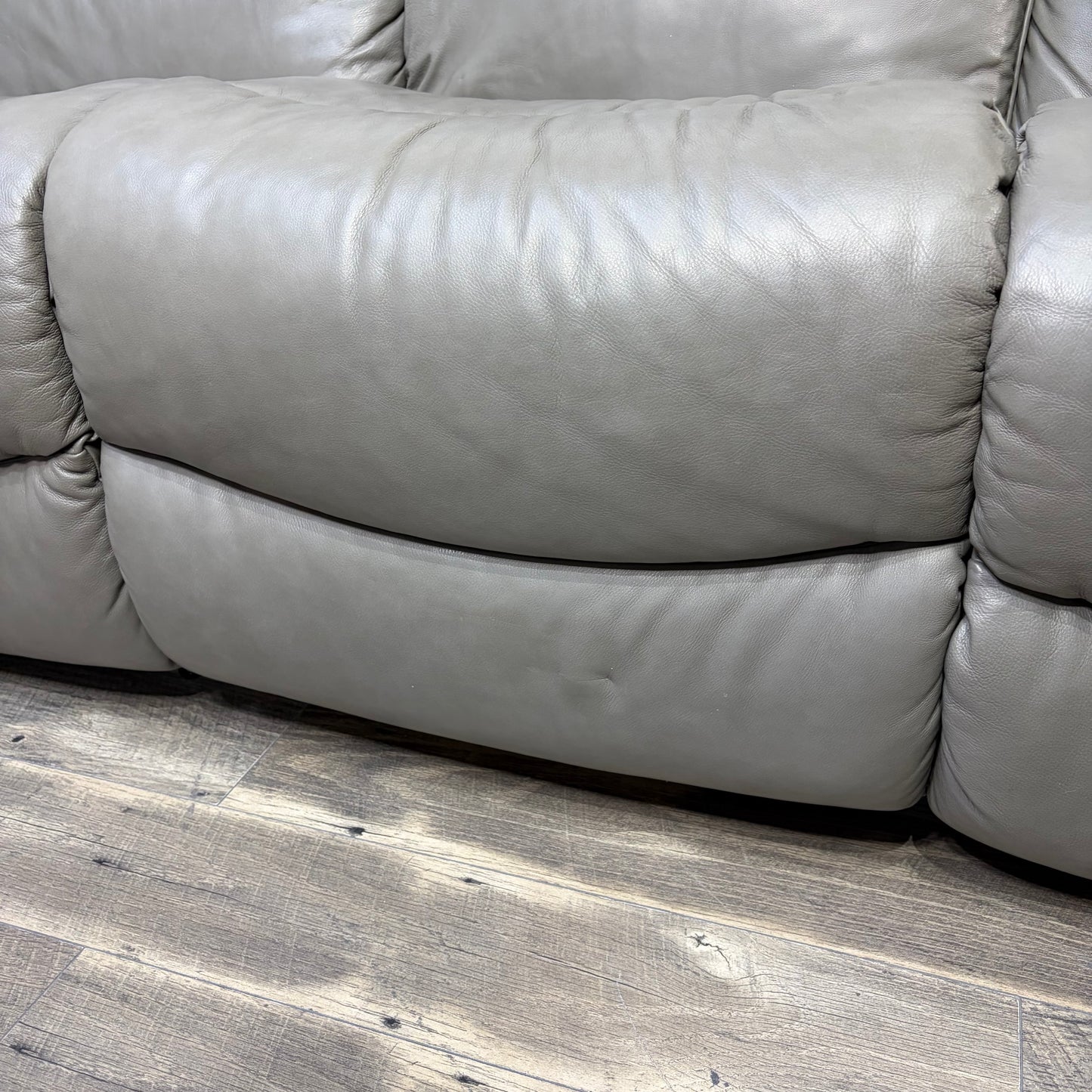 La-Z-boy Rowan Leather Power Recliner Couch