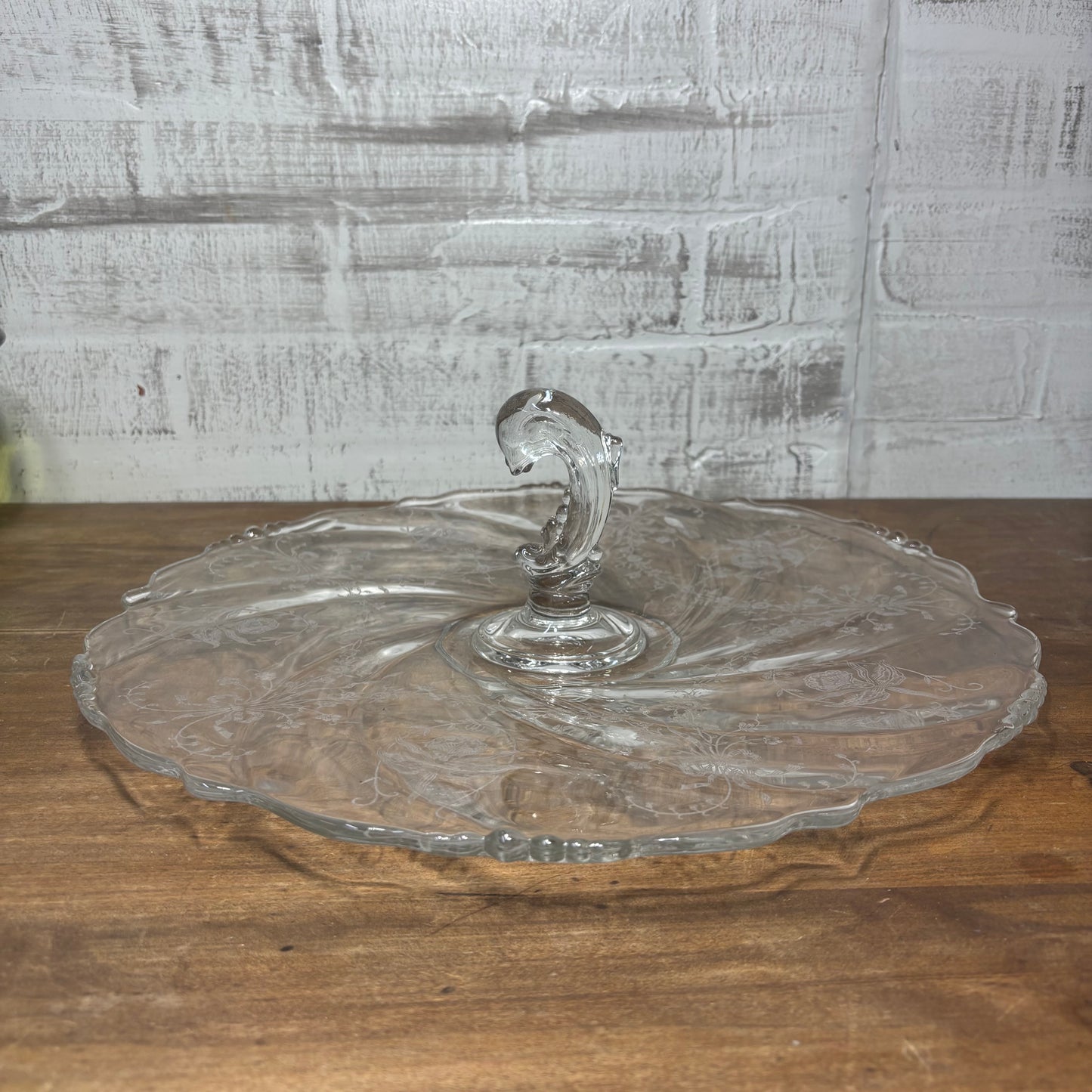 Heisey Orchid Waverly Etched Detail Sandwich Server/ Handled Tray