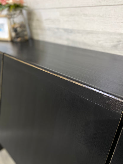 Queen Sz Storage Headboard