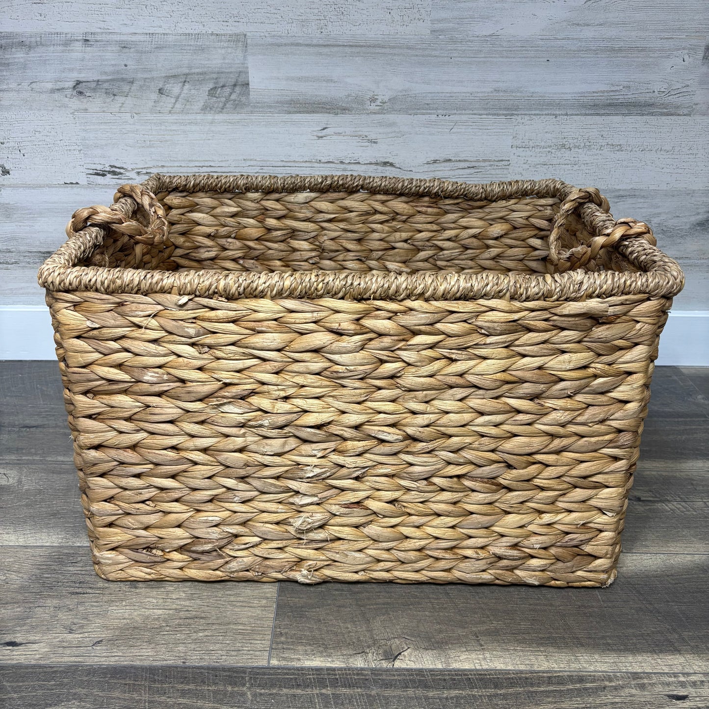 Large Rectangular Seagrass Basket