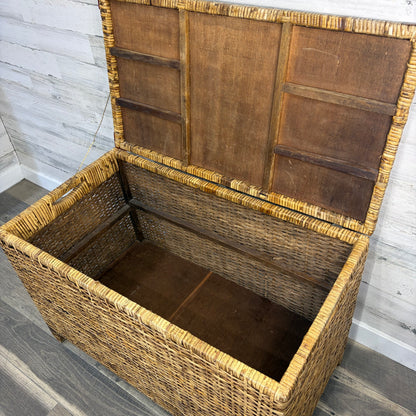 Large Wicker Chest Trunk