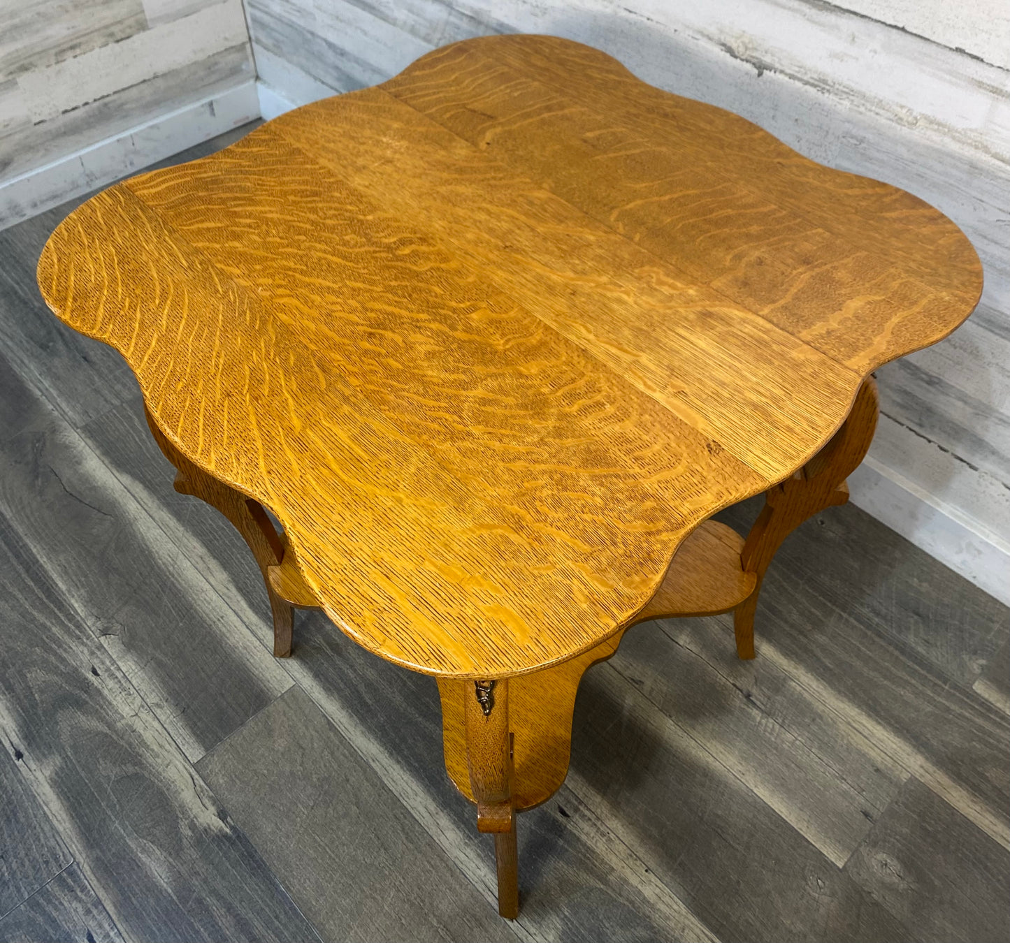 Antique Quarter Sawn Oak Parlor Occasional End Table