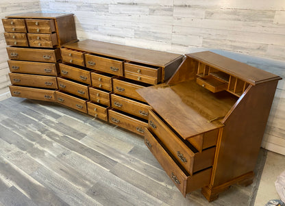 Vintage Meredith 3pc Dresser Set