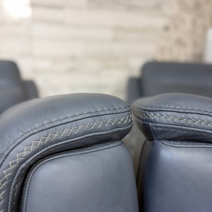Leather Flexsteel “Sawyer” Power Reclining Sofa & Chair Set