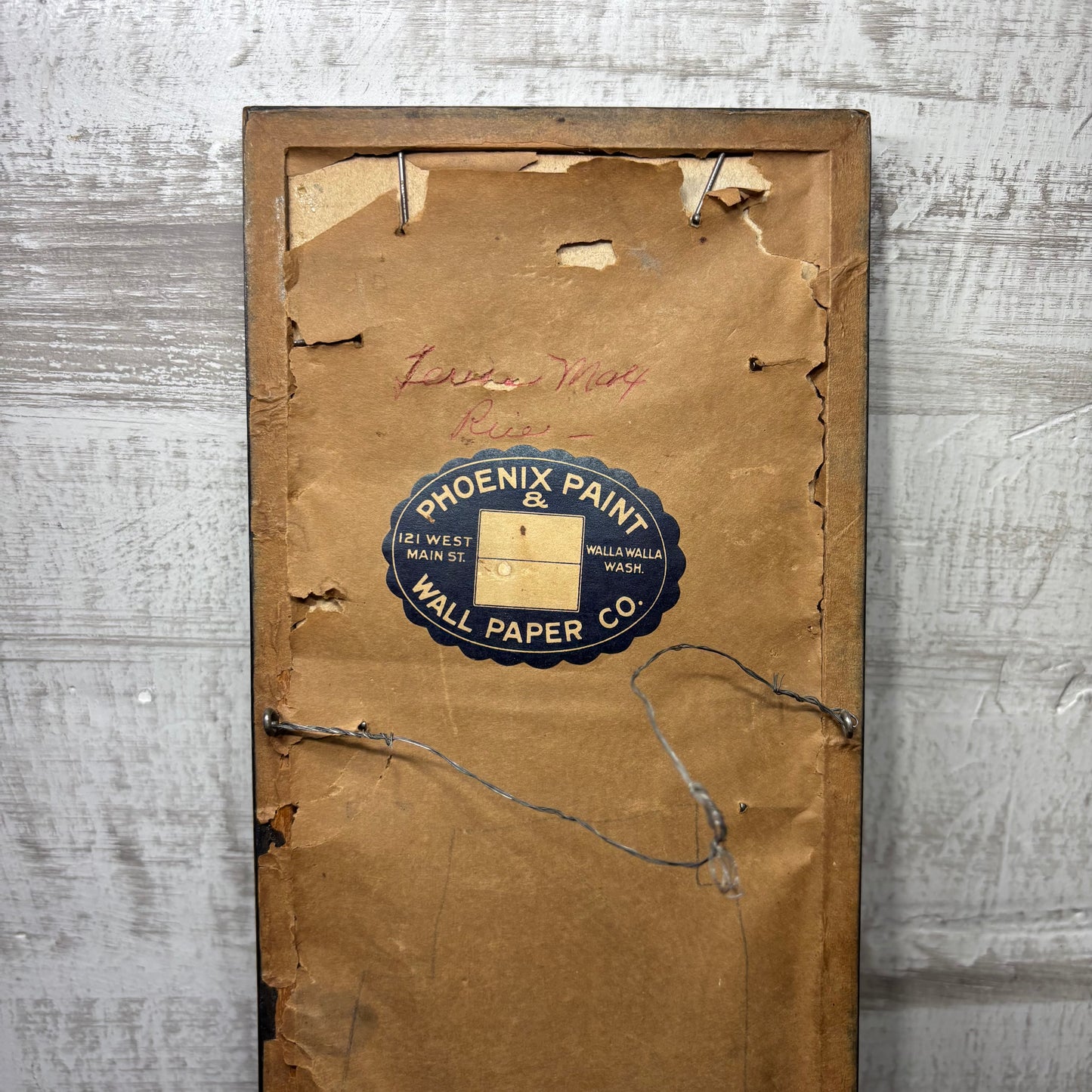 Antique Triple Picture Frame With Portraits