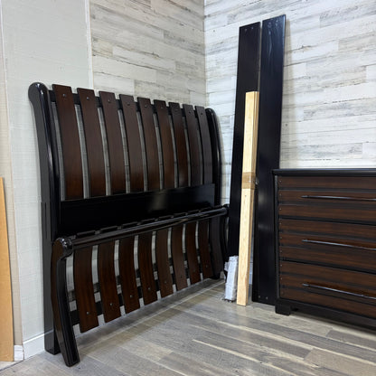 4pc Queen Bedroom Set